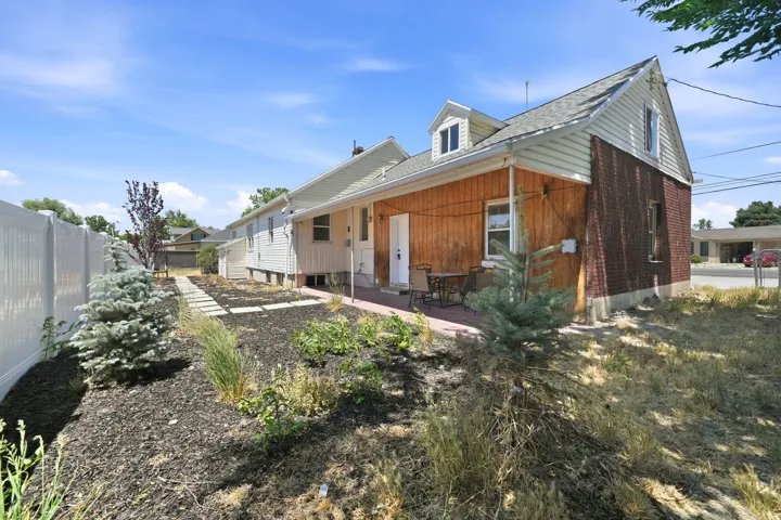 220 E Greenwood Ave, Midvale, Utah 84047
