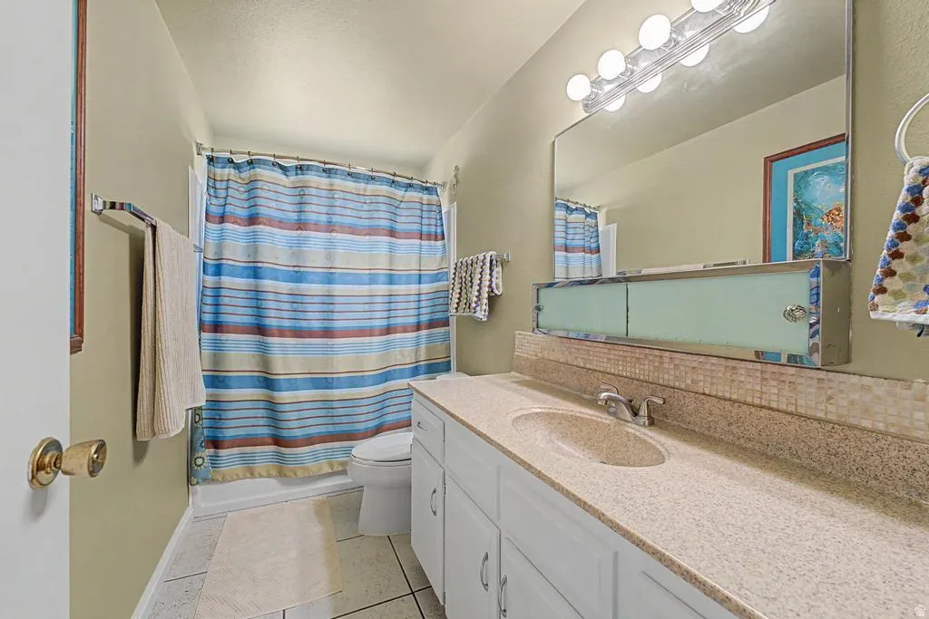 Full bathroom