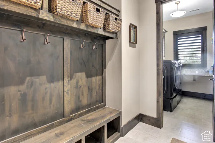 6226 E Hawks Ln, Huntsville, Utah 84317