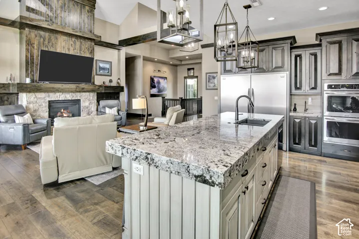 6226 E Hawks Ln, Huntsville, Utah 84317