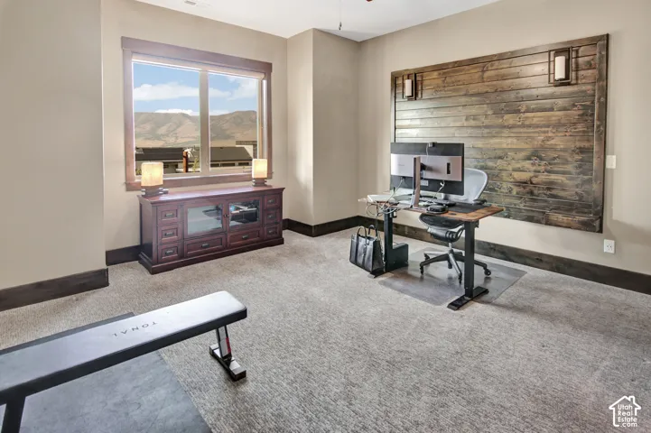 6226 E Hawks Ln, Huntsville, Utah 84317
