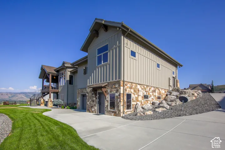 6226 E Hawks Ln, Huntsville, Utah 84317