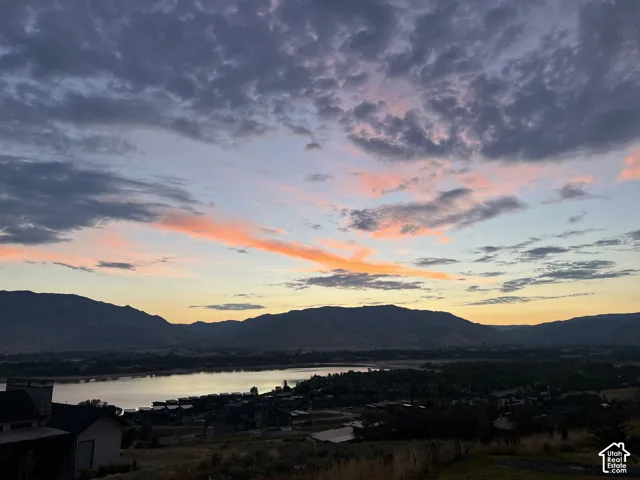 6226 E Hawks Ln, Huntsville, Utah 84317