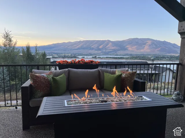 6226 E Hawks Ln, Huntsville, Utah 84317