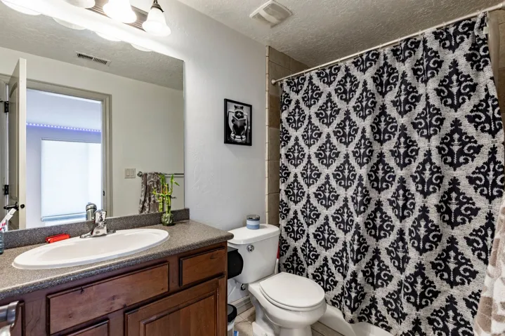 283 E Nechatel Dr, Draper, Utah 84020