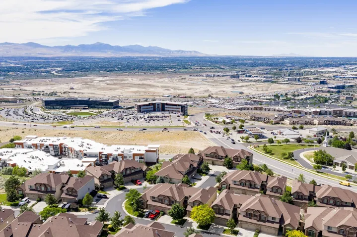 283 E Nechatel Dr, Draper, Utah 84020
