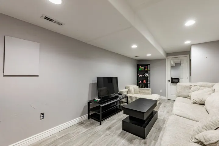 283 E Nechatel Dr, Draper, Utah 84020