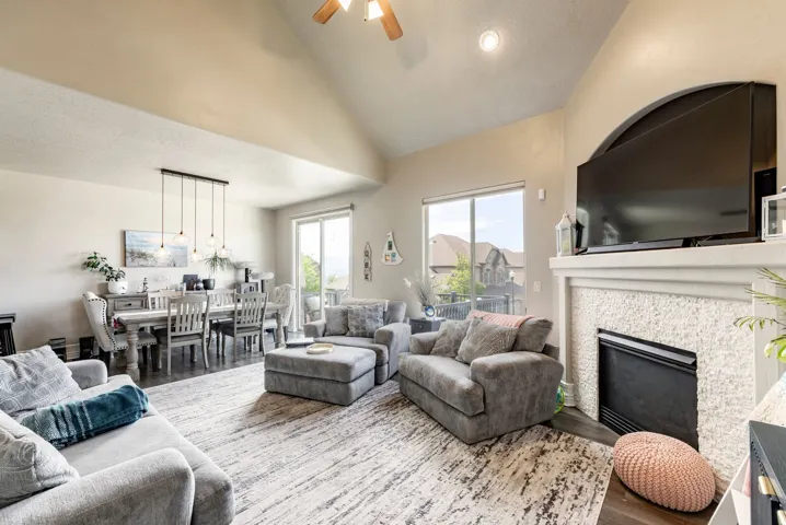 283 E Nechatel Dr, Draper, Utah 84020