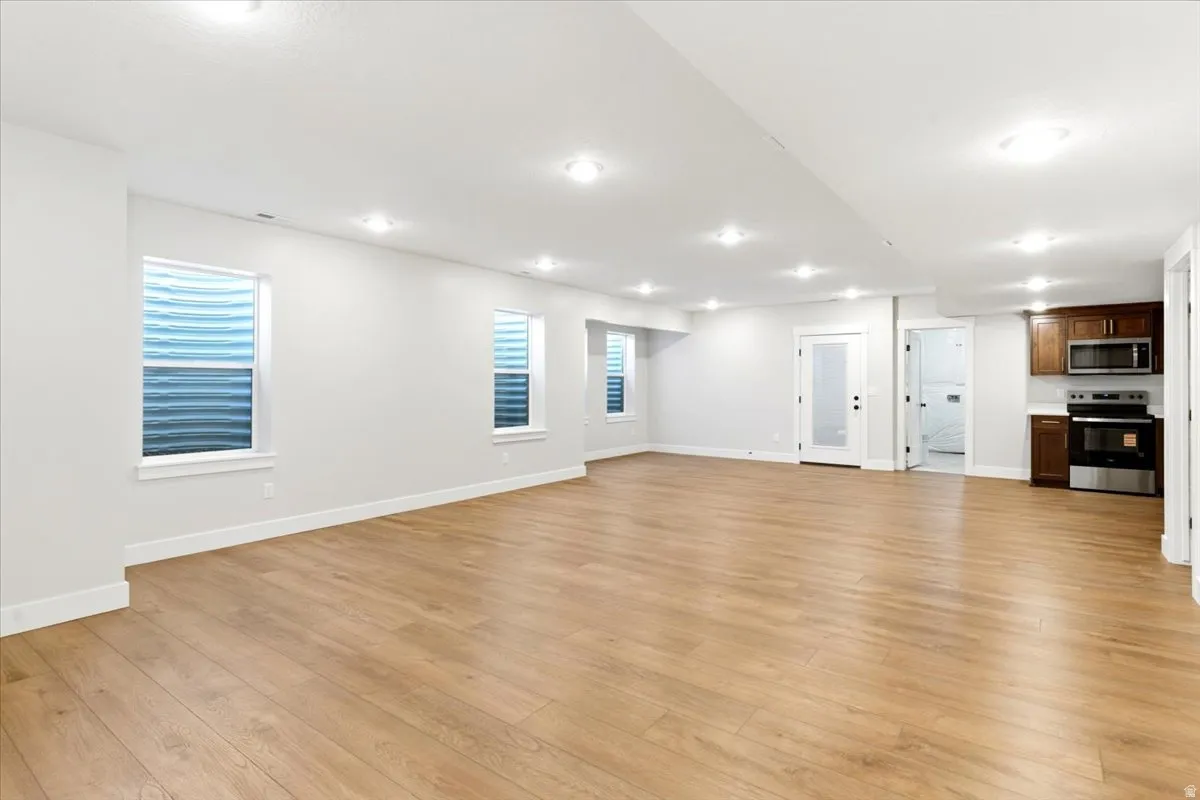 Basement Great room with Kitchen / dining area