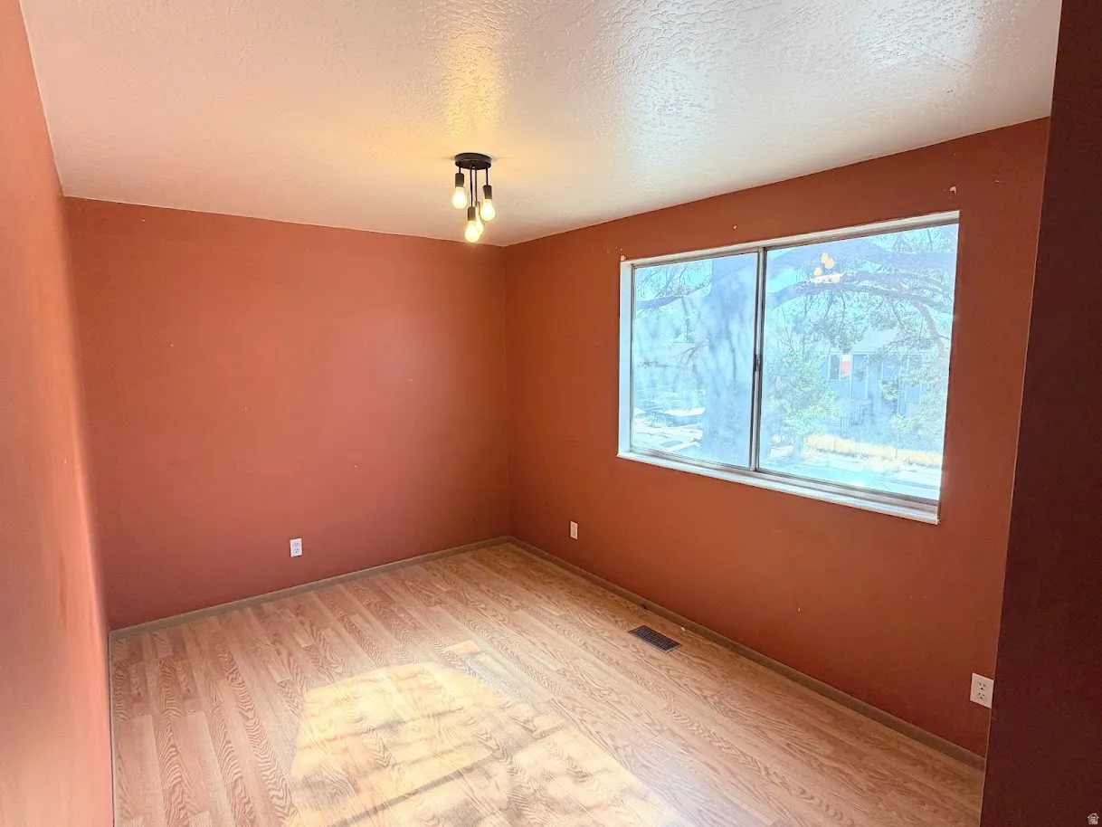 Empty room