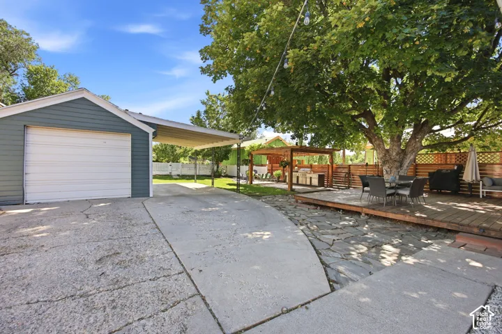 Garage
