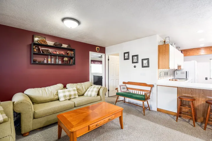 4366 N Meadow Ln, Oakley, Utah 84055