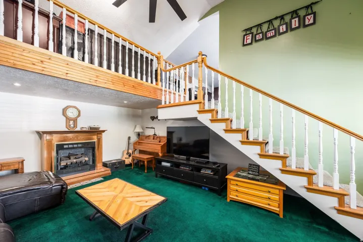 4366 N Meadow Ln, Oakley, Utah 84055