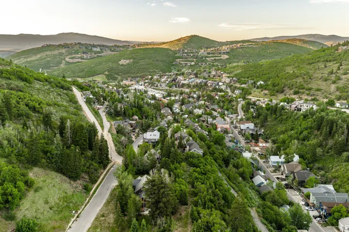 123 Ridge Ave, Park City, Utah 84060