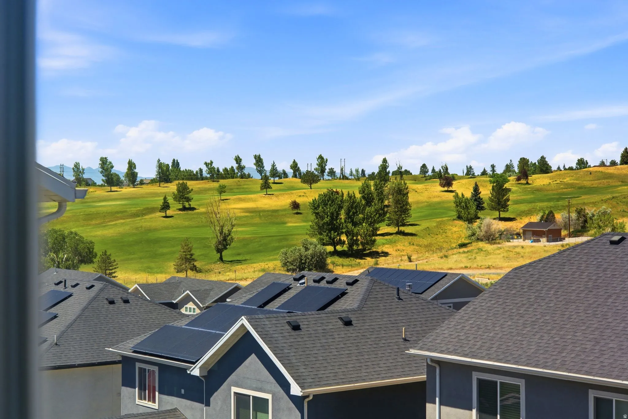 Nearby golf course with colorful green views