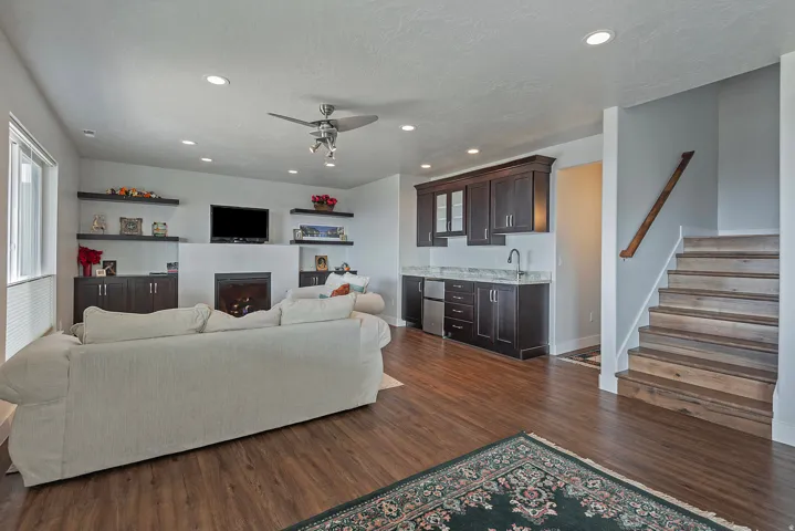 8564 S Little Willow Cir, Cottonwood Heights, Utah 84121