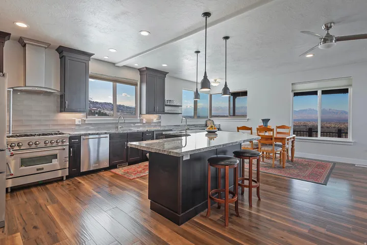 8564 S Little Willow Cir, Cottonwood Heights, Utah 84121