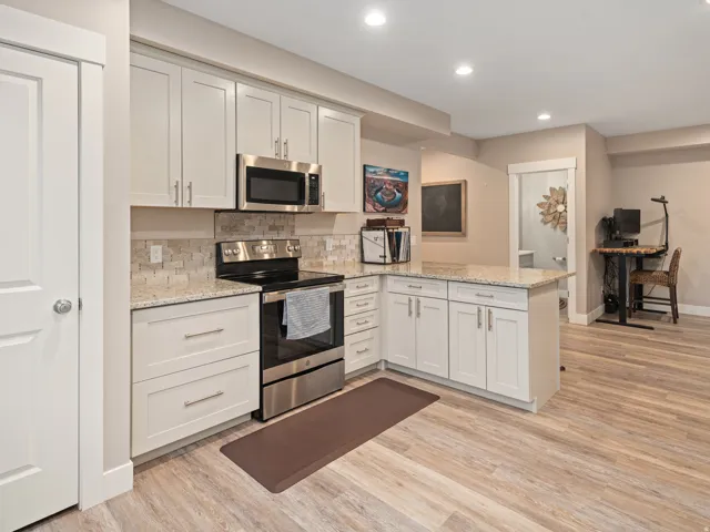 6389 E 820 S, Huntsville, Utah 84317