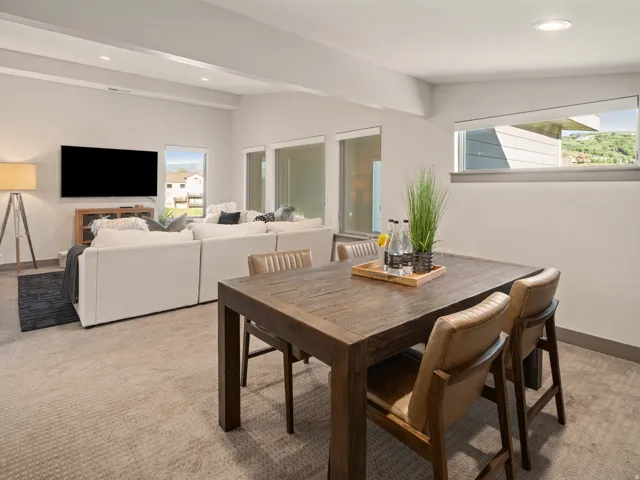 6389 E 820 S, Huntsville, Utah 84317