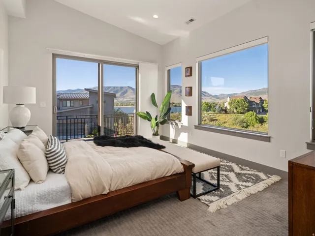 6389 E 820 S, Huntsville, Utah 84317