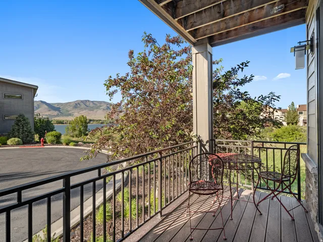 6389 E 820 S, Huntsville, Utah 84317