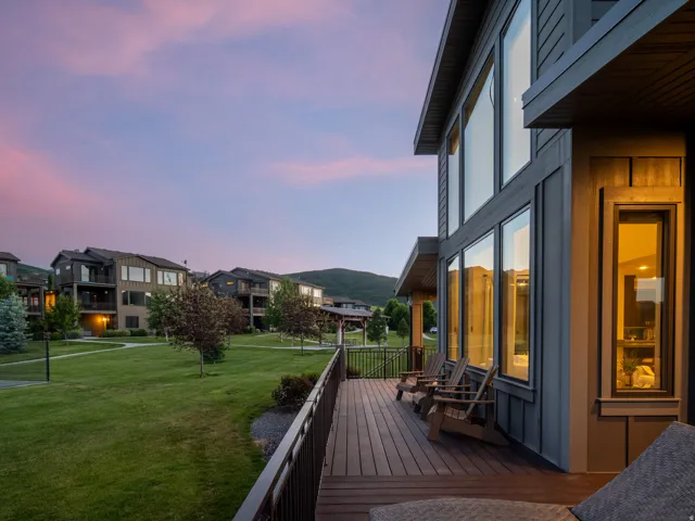 6389 E 820 S, Huntsville, Utah 84317