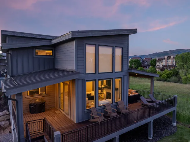 6389 E 820 S, Huntsville, Utah 84317