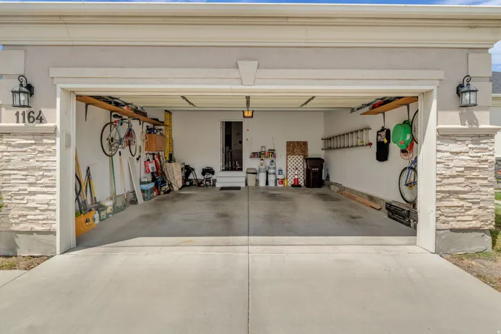 1164 W Old Hollow Way, West Jordan, Utah 84084