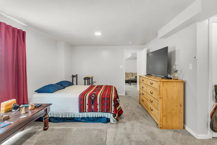 1164 W Old Hollow Way, West Jordan, Utah 84084
