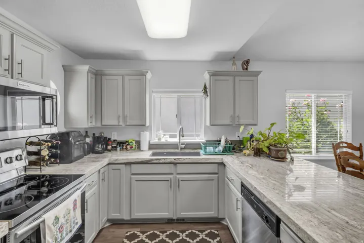 1164 W Old Hollow Way, West Jordan, Utah 84084