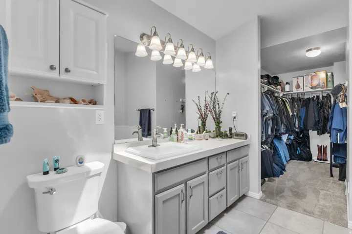1164 W Old Hollow Way, West Jordan, Utah 84084