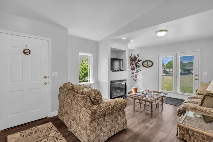 1164 W Old Hollow Way, West Jordan, Utah 84084
