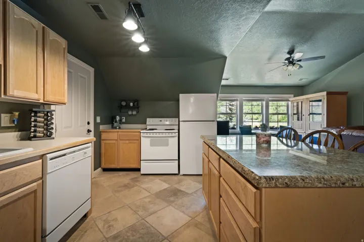 8558 Chokecherry Ln, Sundance, Utah 84604