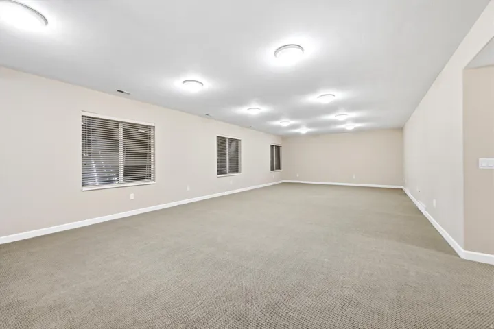 1475 W Iron Port Dr, South Jordan, Utah 84095
