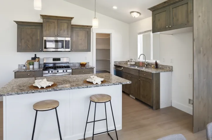 2467 W 3375 S, West Haven, Utah 84401
