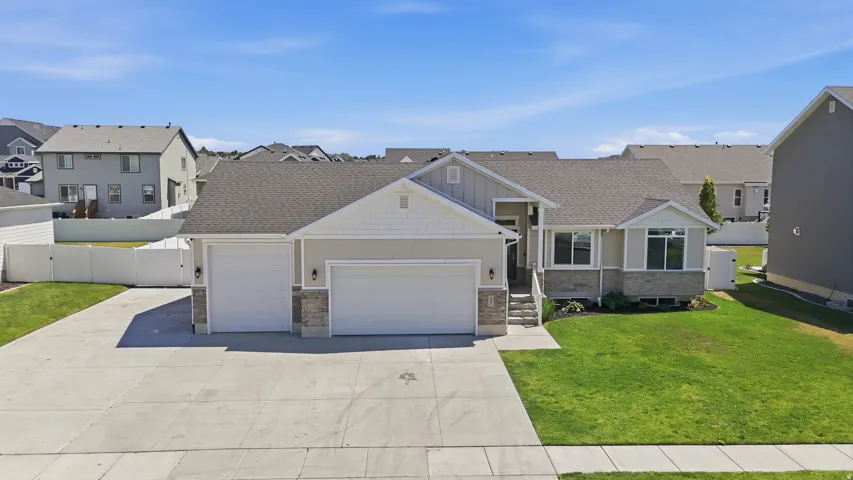2467 W 3375 S, West Haven, Utah 84401