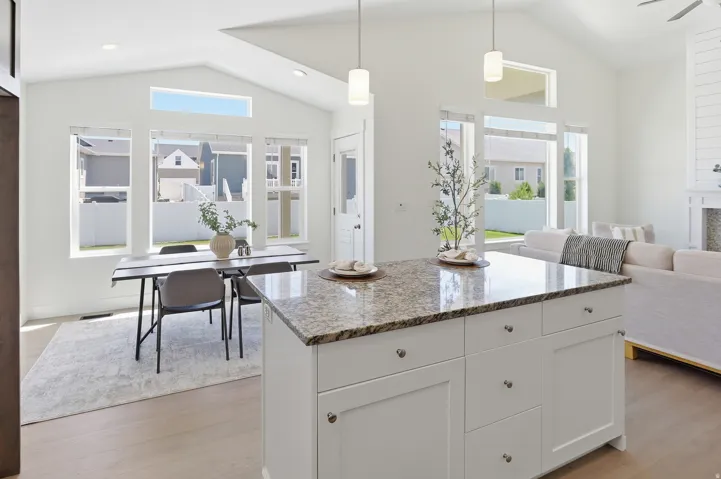 2467 W 3375 S, West Haven, Utah 84401