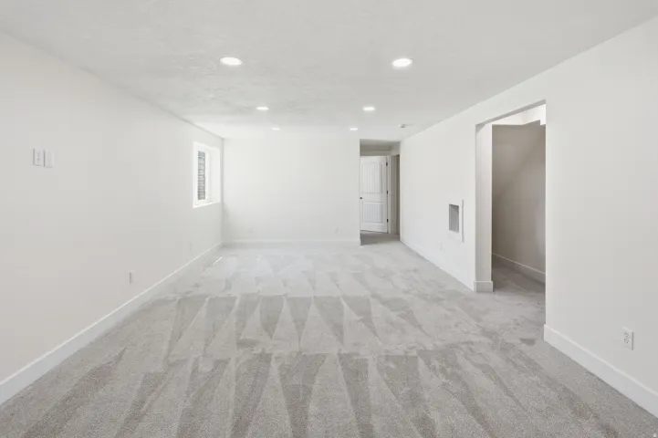 2467 W 3375 S, West Haven, Utah 84401