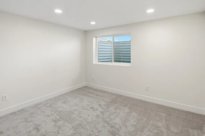 2467 W 3375 S, West Haven, Utah 84401