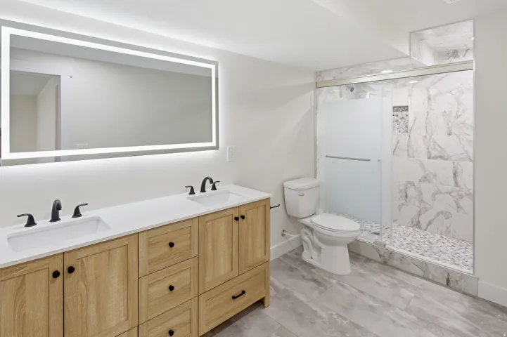 2467 W 3375 S, West Haven, Utah 84401