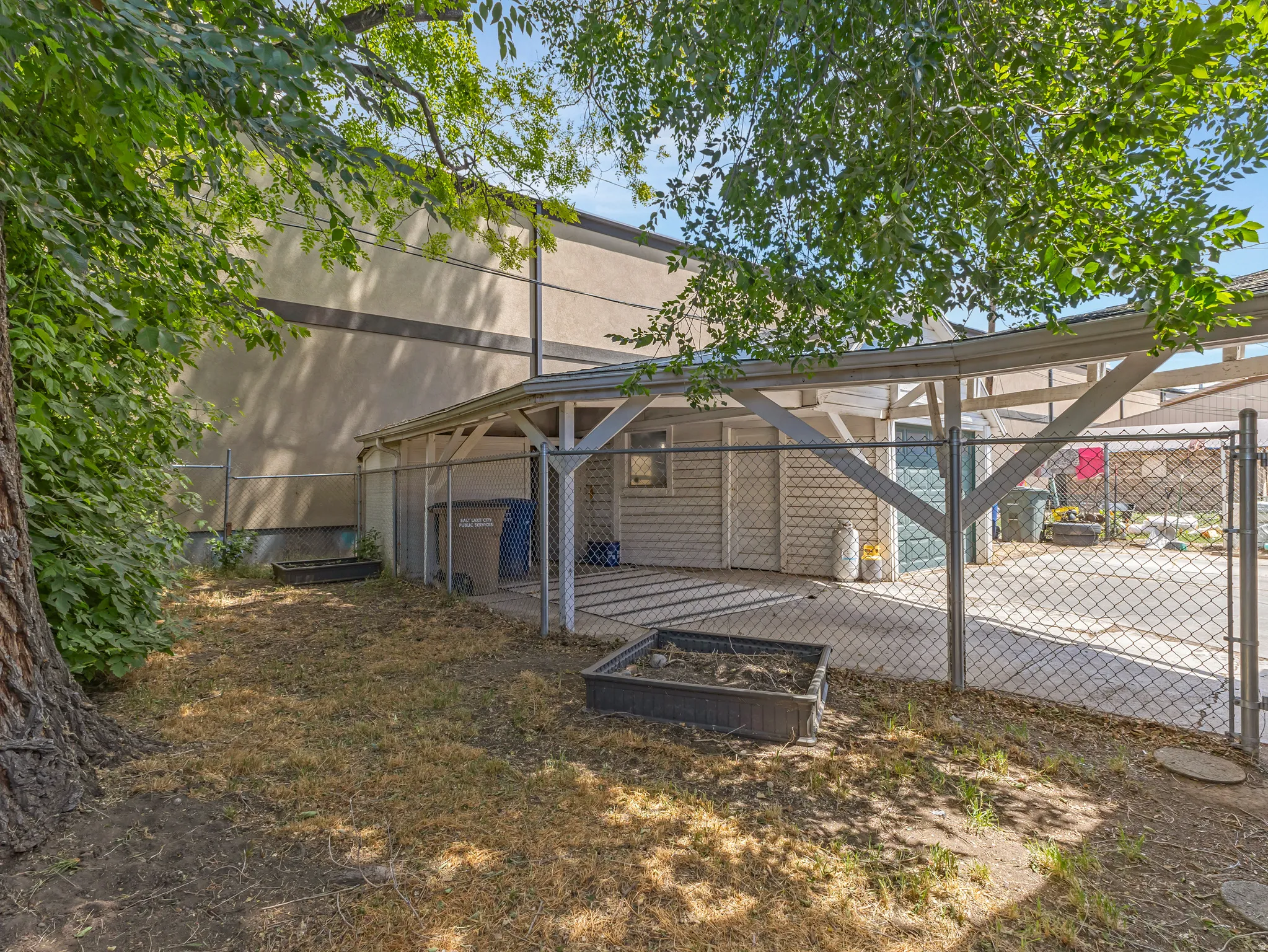 Fully fenced back yard