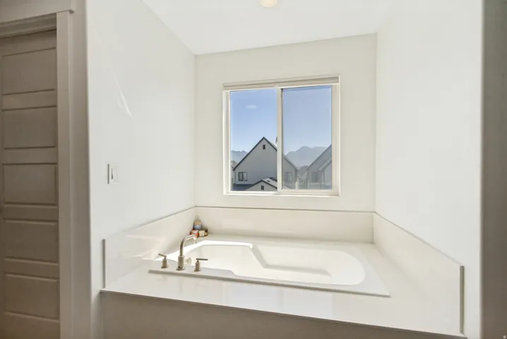 2413 N Gotland Way, Lehi, Utah 84043