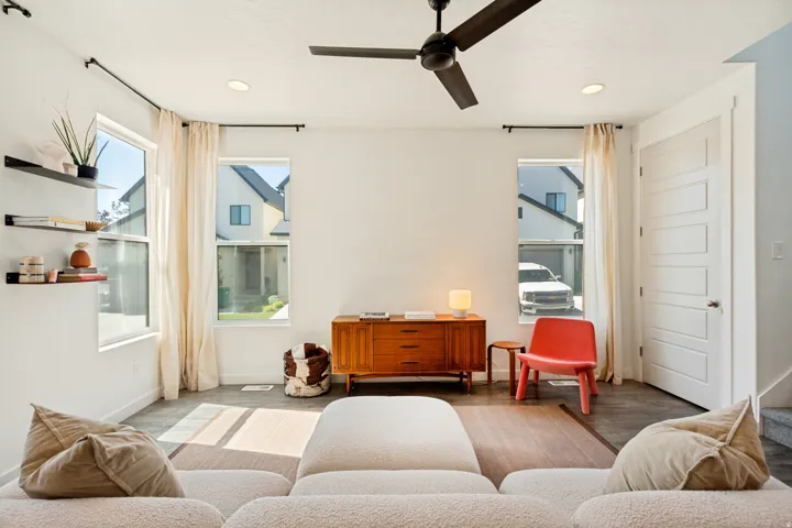 2413 N Gotland Way, Lehi, Utah 84043