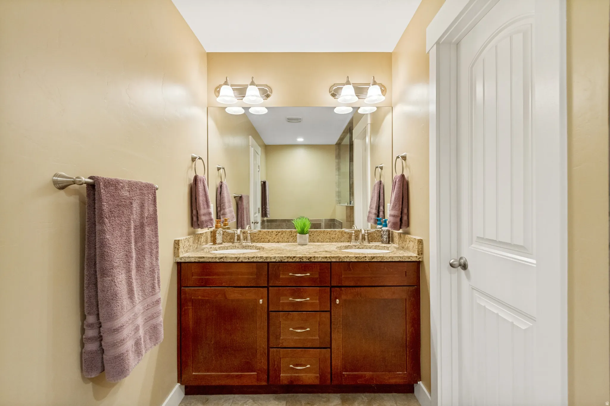 Granite with Double sinks