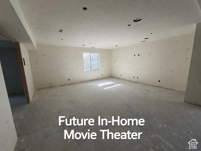 1290 W Caribou Ct, Pleasant View, Utah 84414