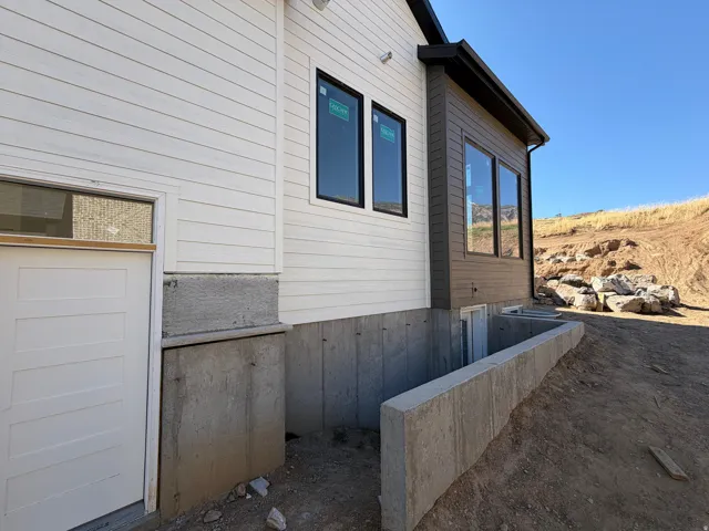 1290 W Caribou Ct, Pleasant View, Utah 84414
