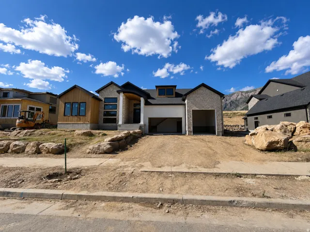 1290 W Caribou Ct, Pleasant View, Utah 84414