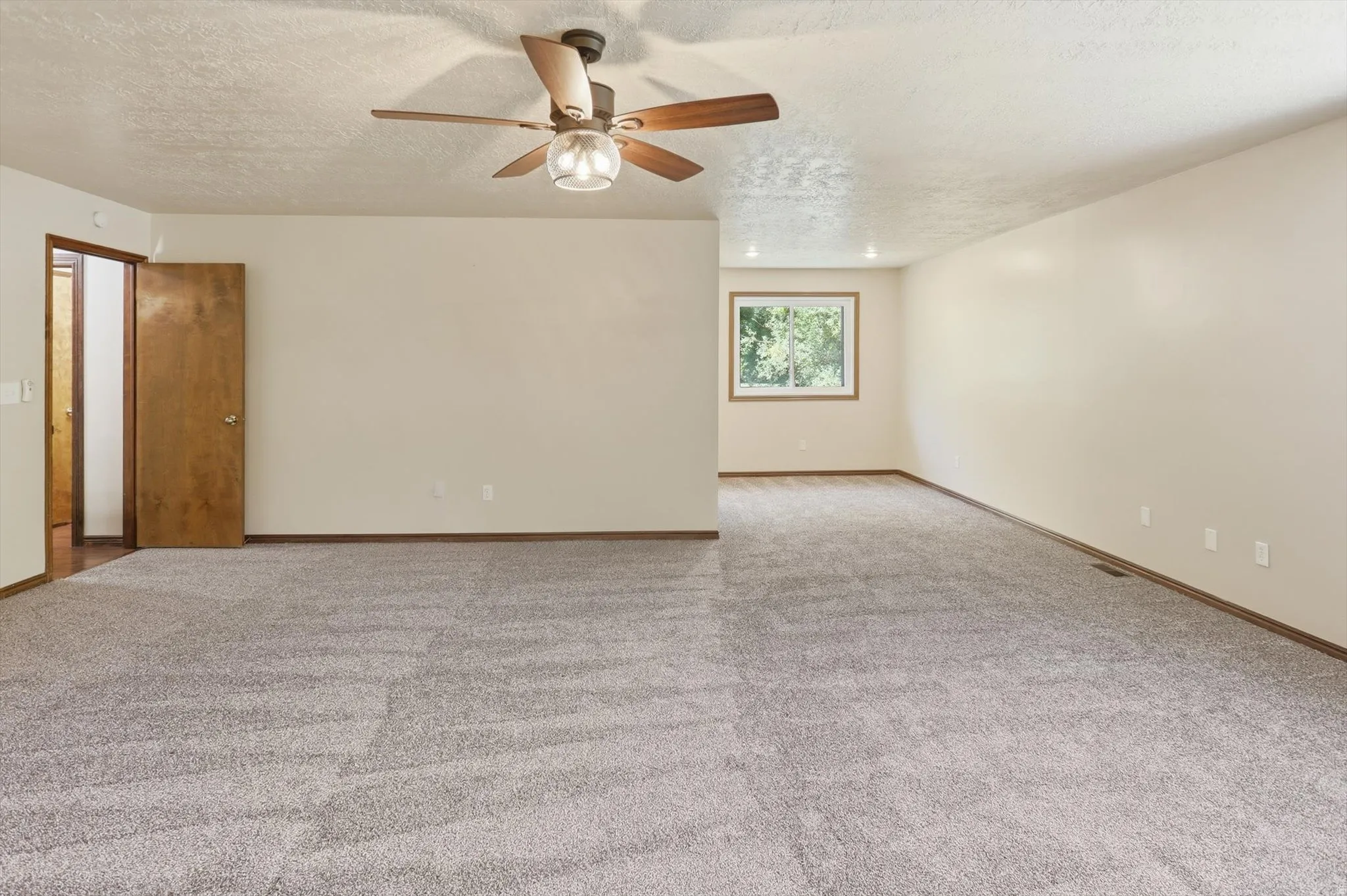 Huge Master Bedroom