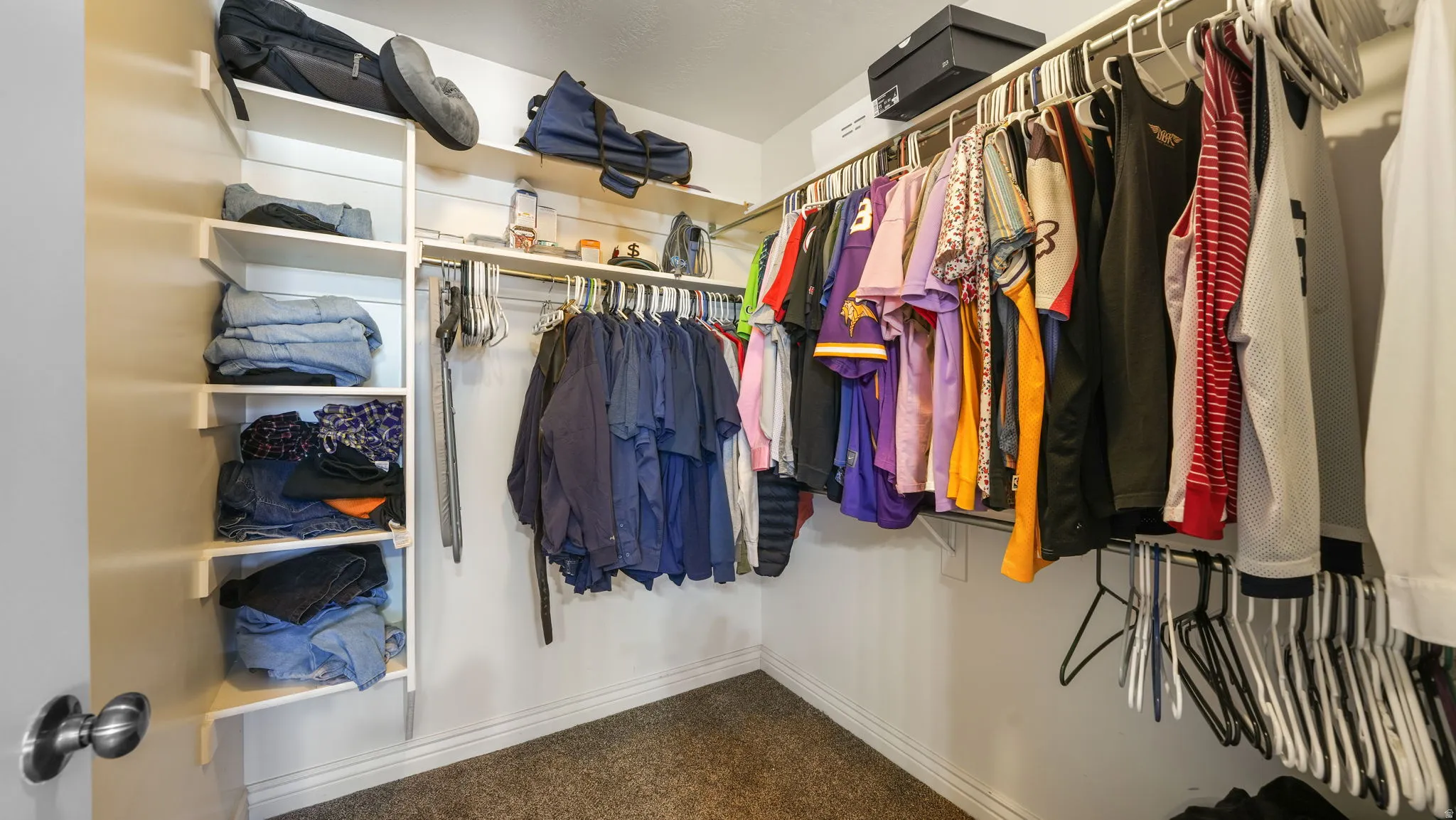 Walk in closet