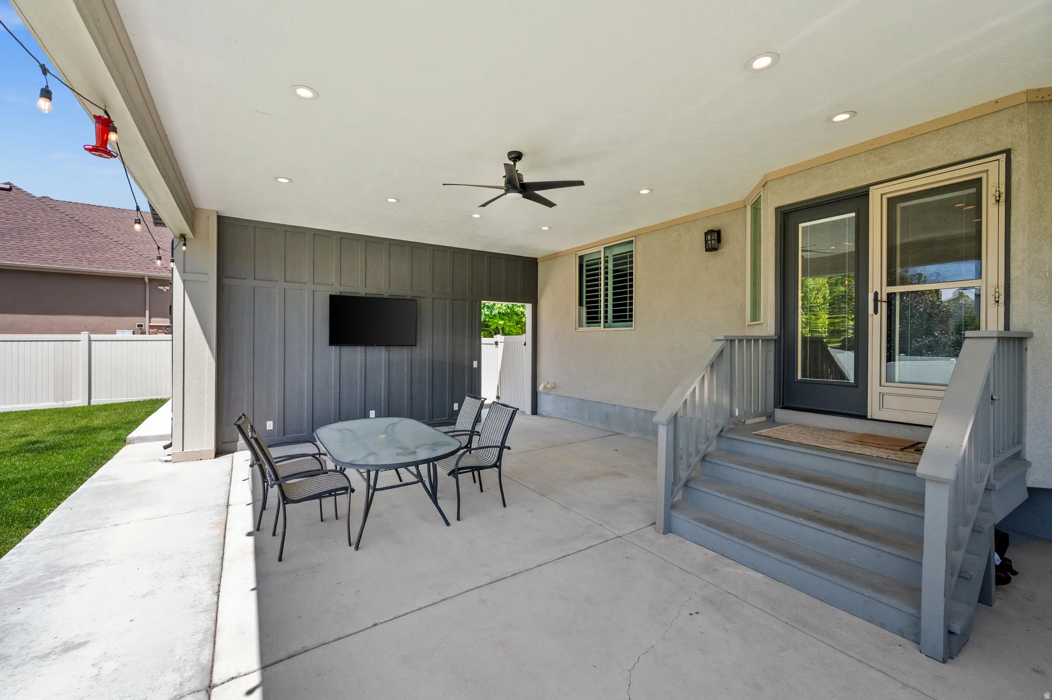 Imagine grilling your favorite meal, watching the game, and spending time with family and friends in this exceptional outdoor gathering space.